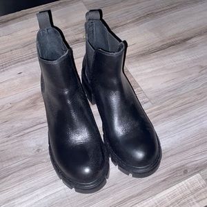 Steve Madden Boots
